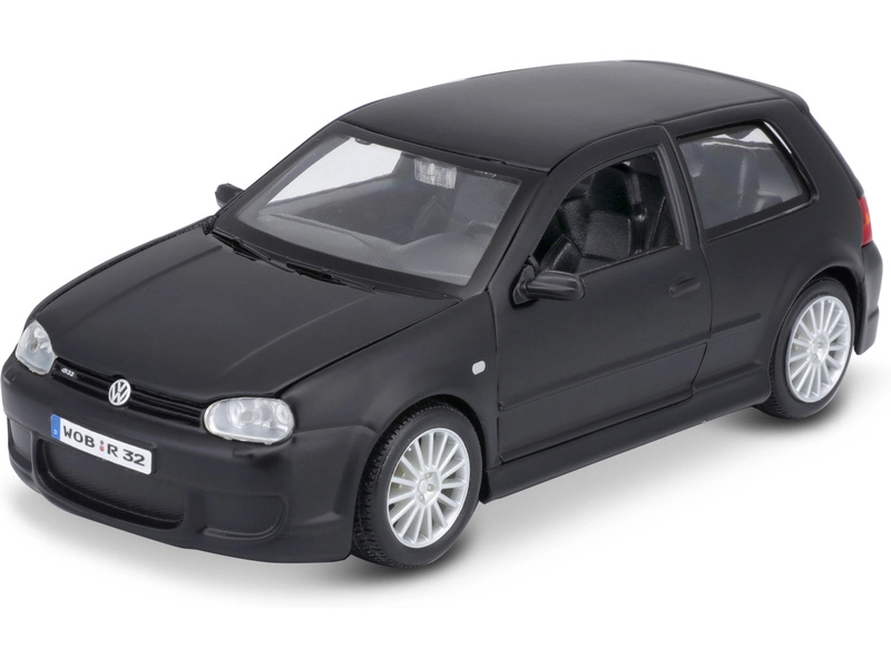 Maisto Volkswagen Golf R32 1:24 čierna matná
