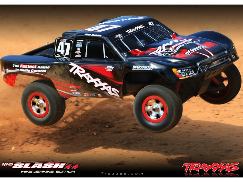 RC auto Traxxas Slash 1:16 RTR, Mark Jenkins