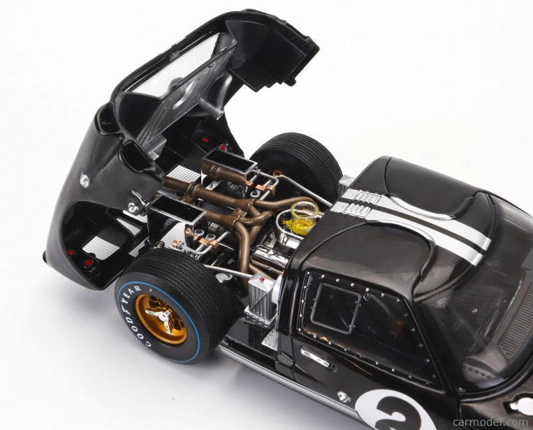 Shelby-collectibles Ford usa Gt40 Mkii 7.0l V8 Team Shelby American Inc. N 2 Víťaz 24h Le Mans 1966 B.mclaren - C.amon 1:18 Čierna strieborná