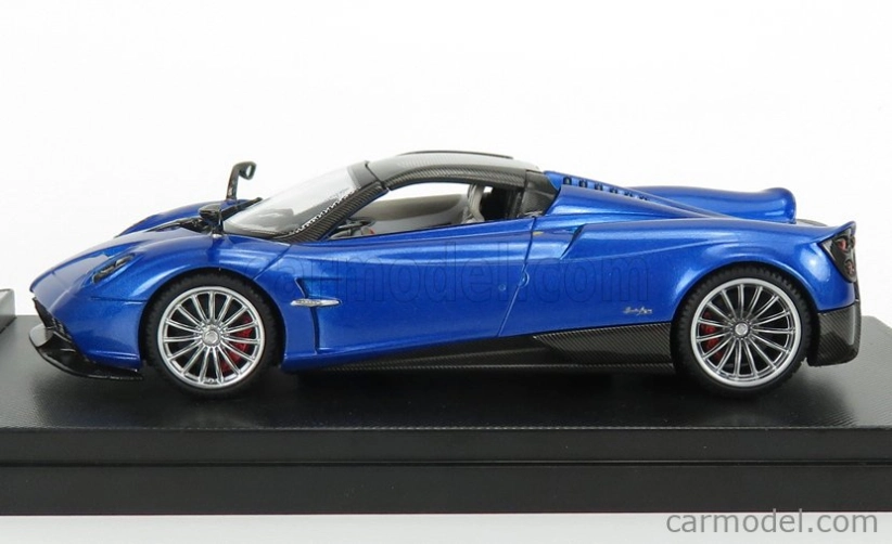 Lcd-model Pagani Huayra Roadster 2018 1:43 Blue Met
