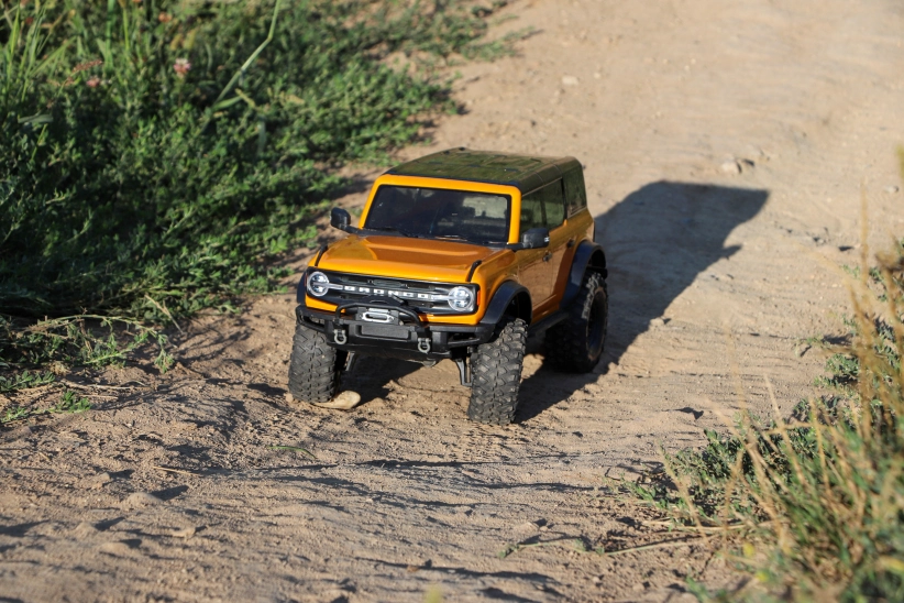 Traxxas TRX-4 Ford Bronco 2021 TQi 1:10 RTR červený