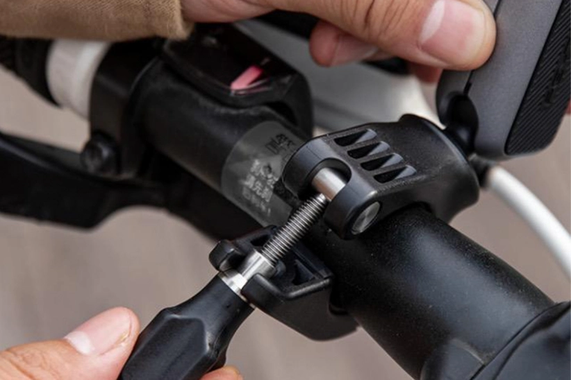 Držiak PGYTECH CapLock pre akčné kamery na riadidlá (P-GM-222)
