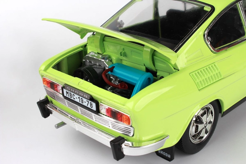 Abrex Škoda 110R Coupé (1980) 1:18 - zelená lipová