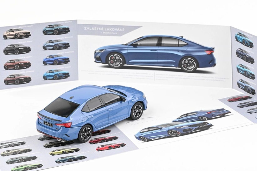 Abrex Škoda Octavia IV RS (2020) 143 - Modrá Italy