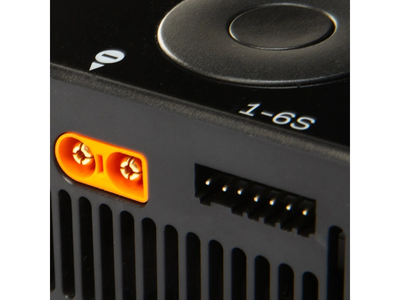Inteligentná nabíjačka Spektrum S1100 1x100W AC