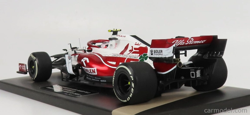 Minichamps Alfa romeo F1 C41 Team Orlen Racing N 99 Posledné preteky Abu Dhabi GP 2021 Antonio Giovinazzi 1:18 Biela červená met.