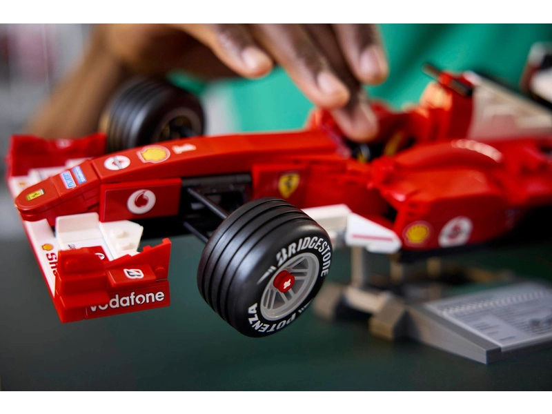 LEGO Icons - Ferrari F2004 a Michael Schumacher