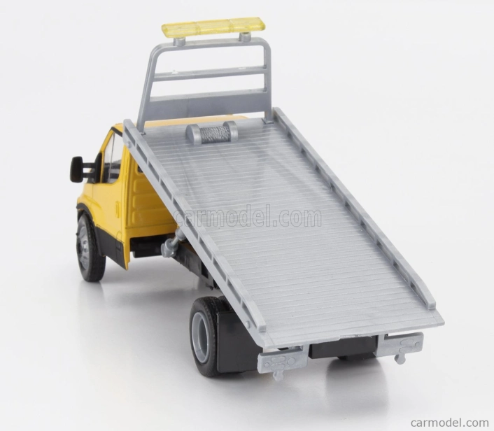 Newray Iveco fiat Daily Roll-off Pianale 2023 With New Holland T6.175 Tractor 1:36 Žlutá Modrá Černá