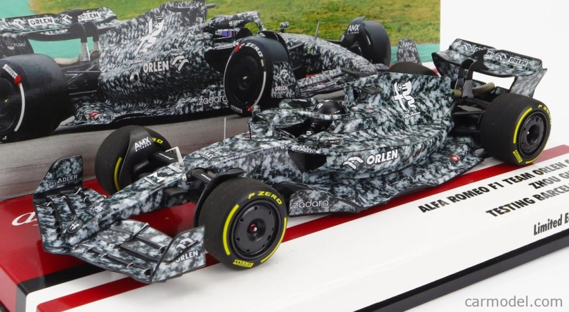 Minichamps Alfa romeo F1 C42 Team Orlen Racing N 24 Test Barcelona 2022 Guanyu Zhou 1:43 Kamufláž