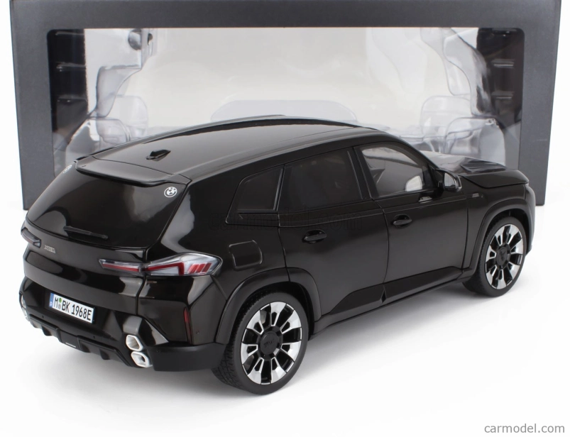 Minichamps BMW X-series Xm (g09) 2023 1:18 Black
