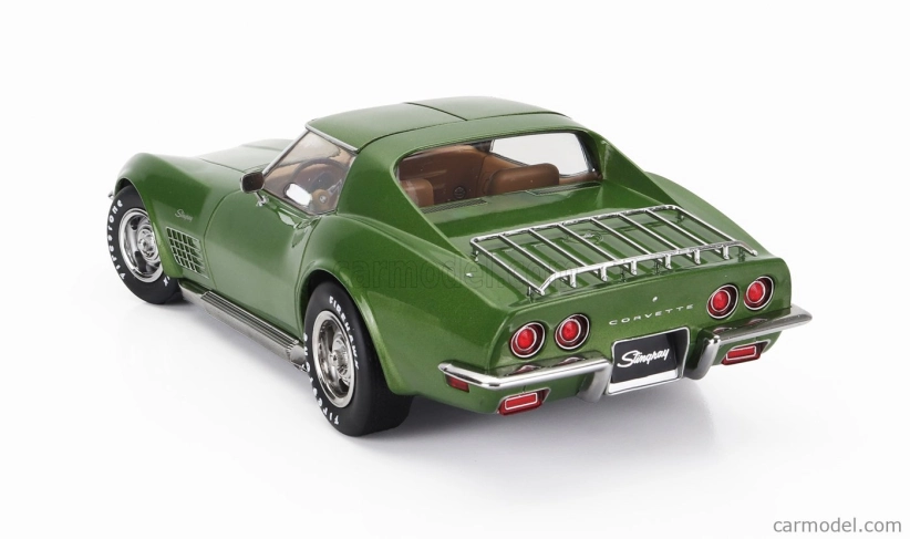 Chevrolet Corvette C3 1972 v mierke Kk - s odnímateľnou strechou 1:18 zelená
