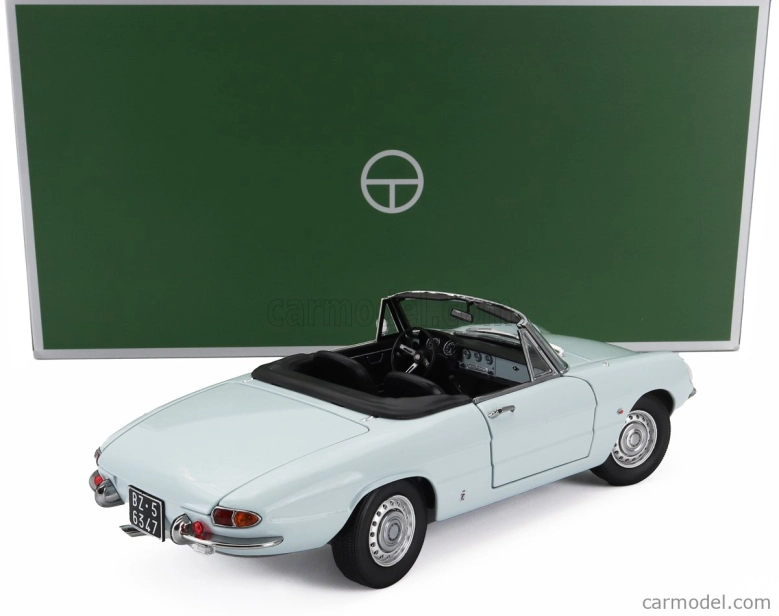 Turistické modely áut Alfa romeo Duetto Spider 1600 Coda Tonda 1966 1:18 Light Blue