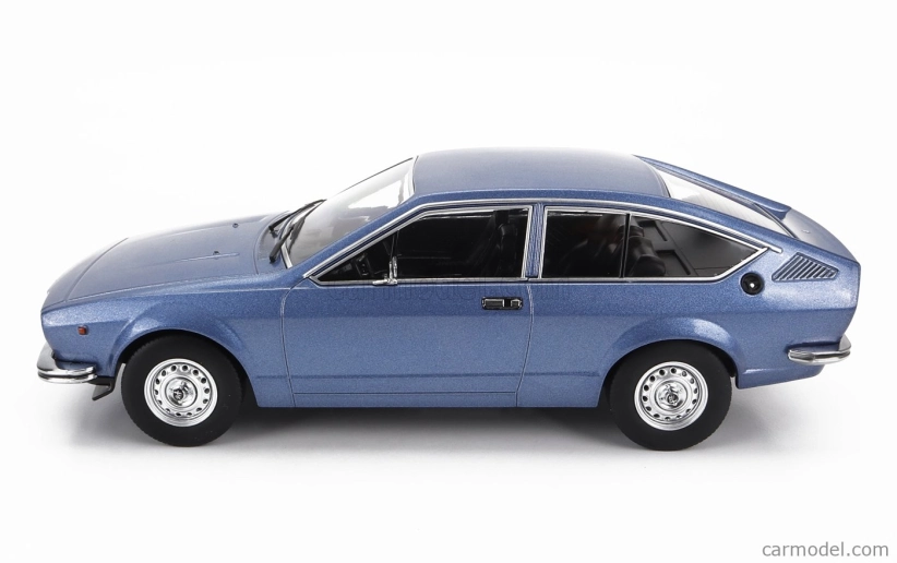 Kk-scale Alfa romeo Alfetta 1600 Gtv 1976 1:18 Blue