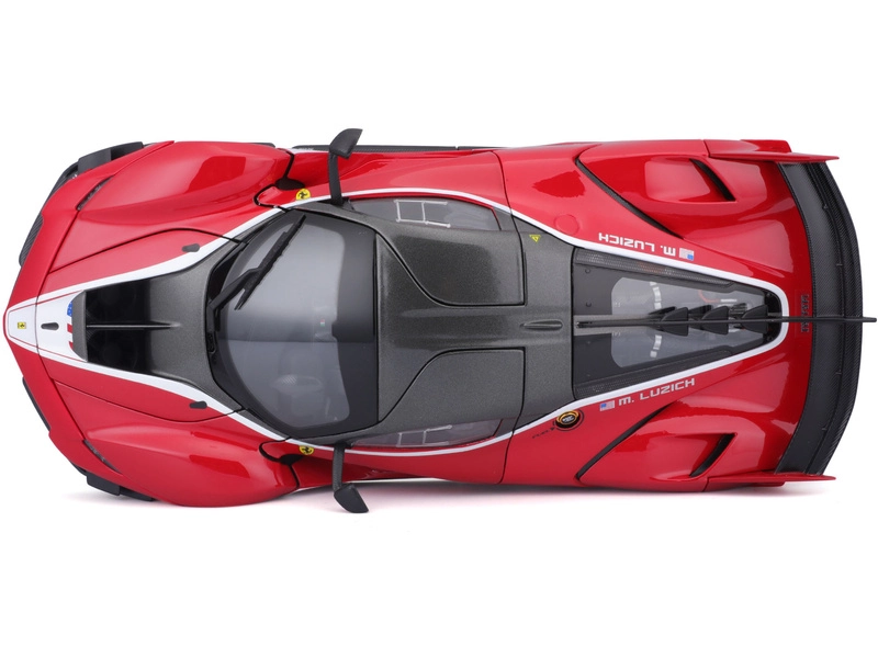 Bburago Signature Ferrari FXX-K EVO 1:18 červená