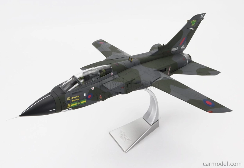 Corgi Panavia aircraft Gr.1 Tornado Military Airplane 1998 1:48 Vojenská Kamufláž