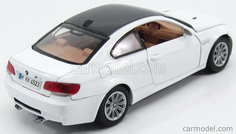 Motor-max BMW radu 3 M3 Coupe 2007 1:24 biela