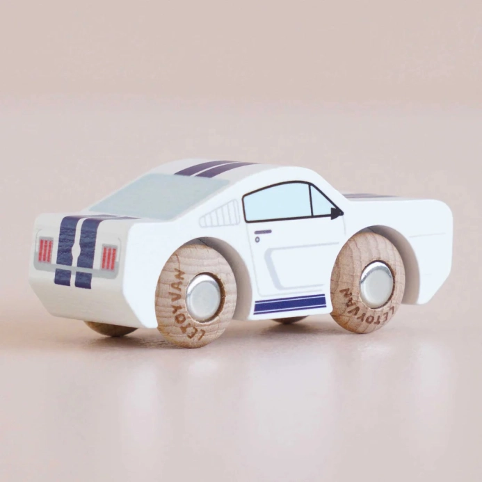 Le Toy Van Drevené autíčko Maverick