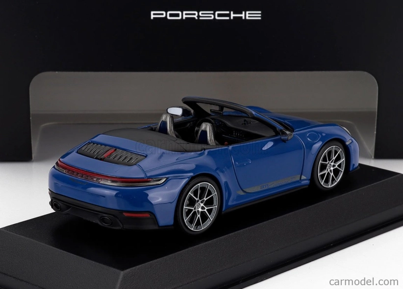 Minichamps Porsche 911 992-2 Carrera T Cabriolet Open 2024 1:43 Blue
