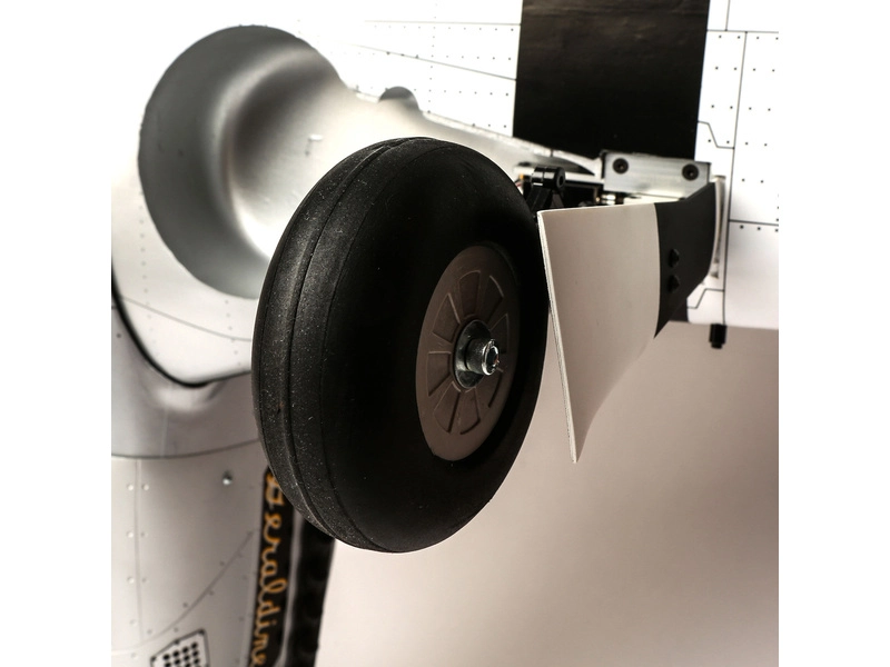 Hangar 9 P-51D Mustang 1,8m 20cc ARF