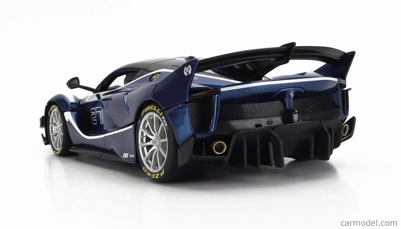 Bburago Ferrari FXX-K EVO 1:18 #27 modrá