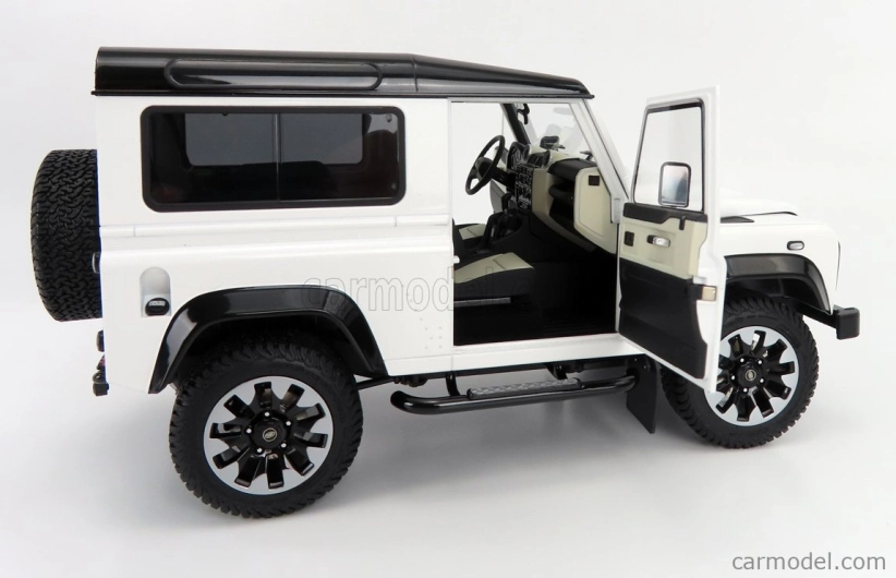 Lcd-model Land rover Defender 90 Works V8 70th Edition 2018 1:18 Bílá