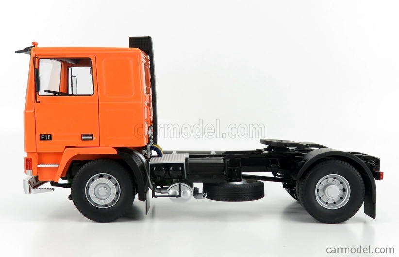 Road-kings Volvo F10 Turbo 6 Tractor Truck 2-assi With Decal Set 1977 1:18 Orange Black