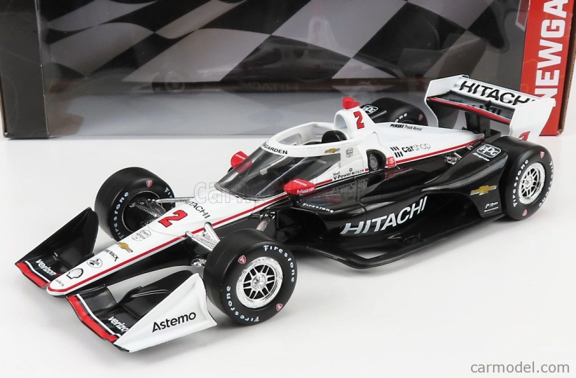 Greenlight Chevrolet Team Penske Hitachi N 2 1:18, černobílá