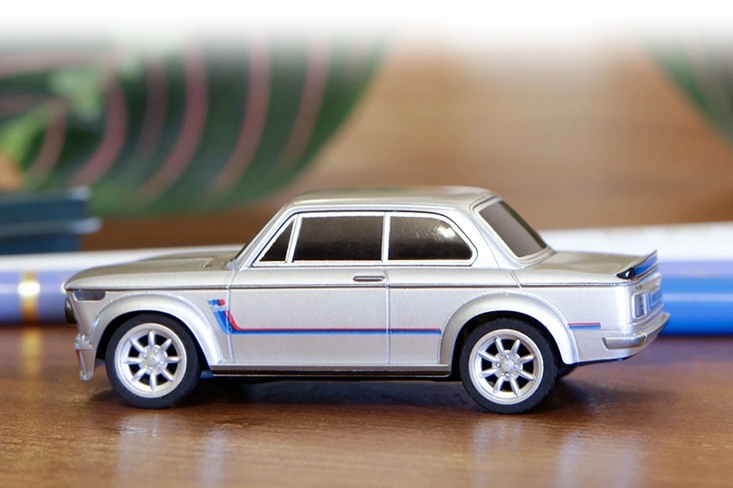 nano-TTR BMW 2002 Turbo – strieborná