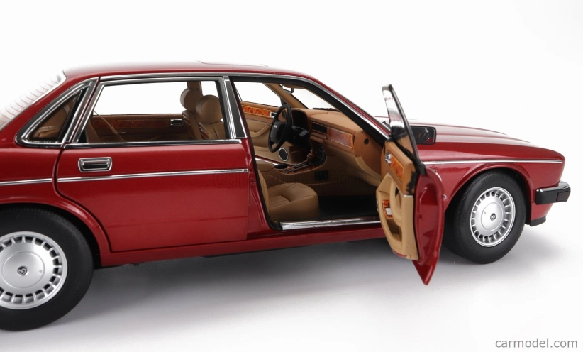 Almost-real Jaguar Daimler Xj6 (xj40) 1986 1:18 Flamenco Red