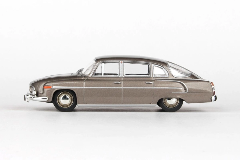 Abrex Tatra 603 (1969) 1:43 – sivohnedá metalíza