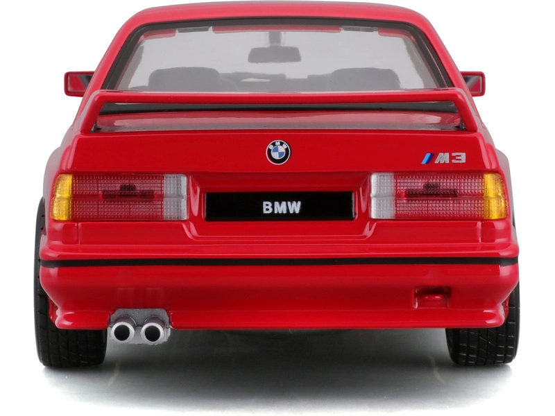 Bburago BMW radu 3 M3 1988 1:24 červená