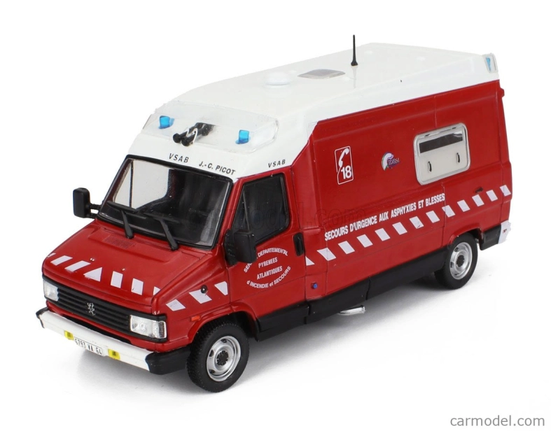 Edicola Peugeot J5 Maxum Van Fire Engine Secours D'urgence Aux Asphyxies Et Blesses 1982 1:43 červená biela