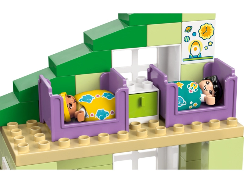 LEGO DUPLO - Moderný rodinný dom 3 v 1 s figúrkami