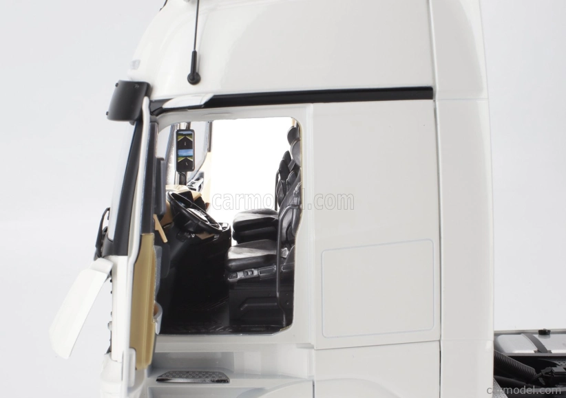 Nzg Mercedes benz Actros L 1863 Gigaspace 4x2 Tractor Truck 2-assi 2023 1:18 Bílá
