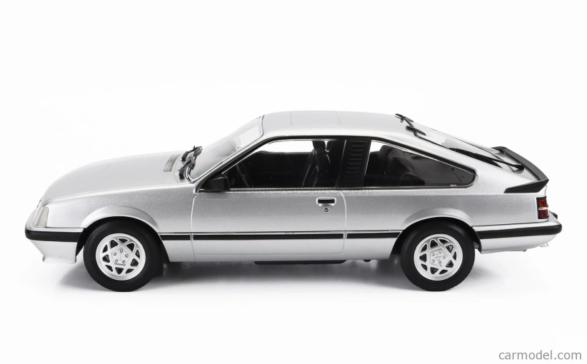 Norev Opel Monza 3.0i 1985 1:18 Strieborný
