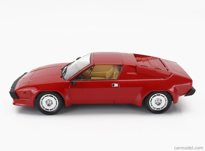 Lamborghini Jalpa 3500 1982 v mierke 1:18 červená