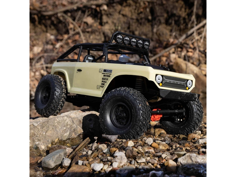 RC auto Axial SCX10 II Deadbolt 1:10 4WD RTR, piesok