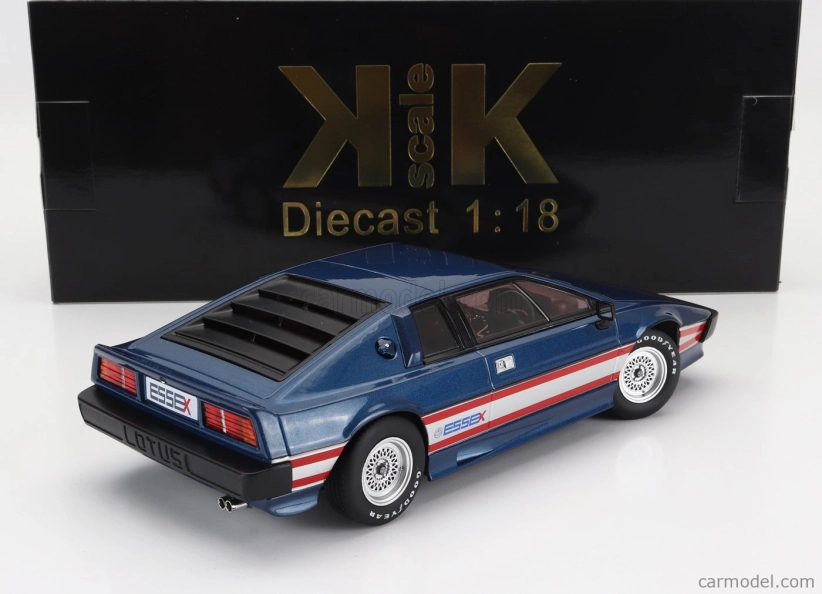 Lotus Esprit Turbo 1981 v mierke 1:18 modrý
