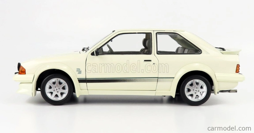Sun-star Ford england Escort Rs Turbo 1984 1:18 Bílá