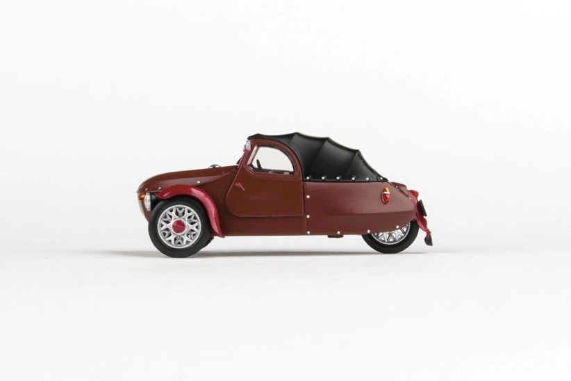 Abrex Velorex 16/350 (1966) 1:43 – hnedá/čierna/vínová