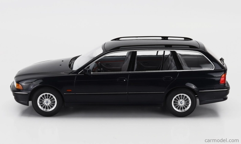 Triple9 BMW 5-series (e39) Touring Sw Station Wagon 1998 1:18 Blue