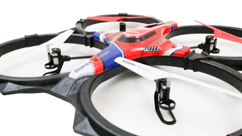 RC dron Syma X6