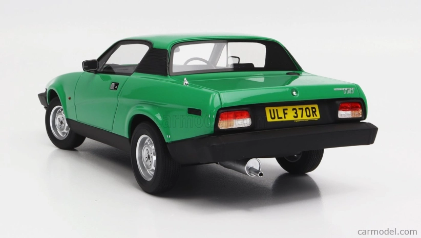 Modely v mierke Cult-scale Triumph Tr7 Coupe 1979 1:18 Java Green