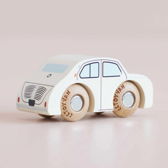 Le Toy Van Drevené autíčko Rene