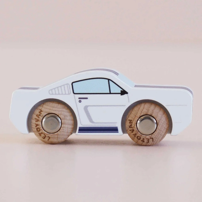 Le Toy Van Drevené autíčko Maverick