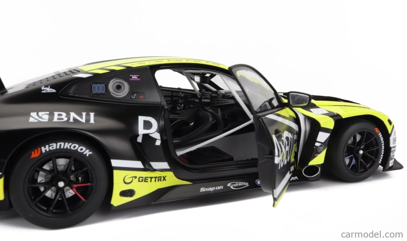 Minichamps BMW radu 4 M4 Gt3 Team Wrt N 46 3. 24h Dubaj 2023 Valentino Rossi - Sean Gelael - Max Hesse - Maxime Martin - Timothy Whale 1:18 Žltá čierna