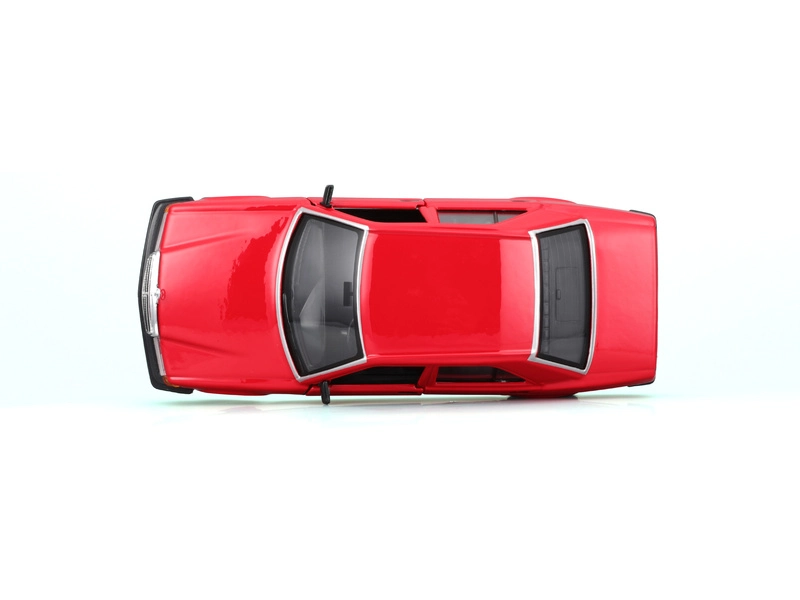 Bburago Mercedes benz 190e 1984 1:24 Red