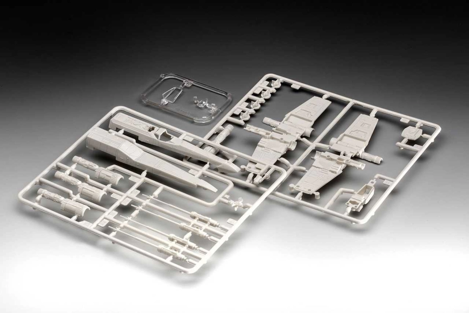 Revell SW – X-wing Fighter 1:112