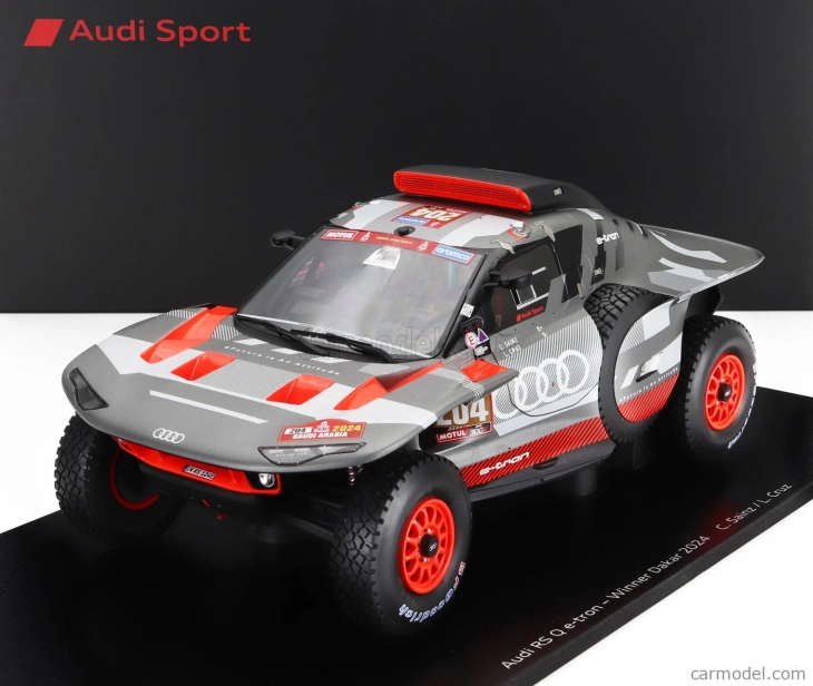 Spark-model Audi Rs Q E-tron E2 Team Audi Sport N 204 Winner Rally Dakar 2024 Carlos Sainz - Lucas Cruz 1:18 Šedá Stříbrná Černá