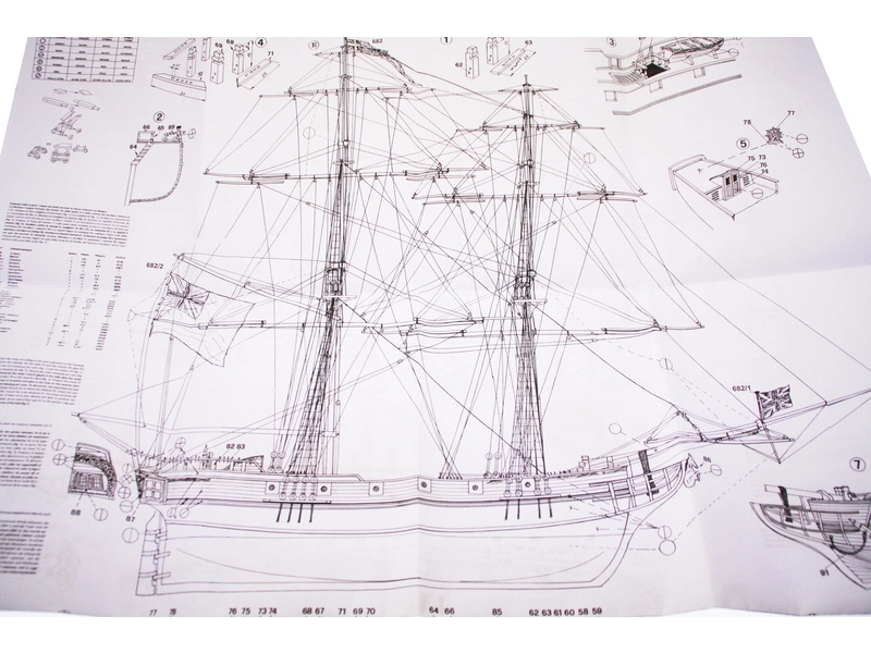 MAMOLI H.M.S. Valiant 1762 1:66 kit